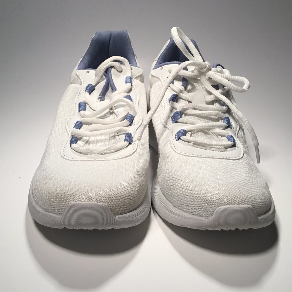 (NWOT) Easy~Spirit Sneaker Shoe